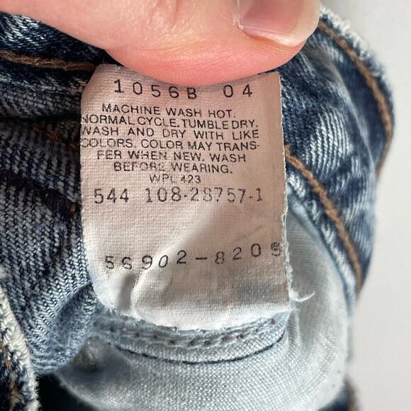 Vintage Levi’s brown tab high rise tapered leg acid wash jeans - Picture 11 of 11